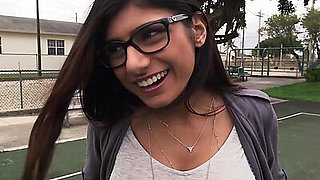 Mia Khalifa gets double penetration from two huge cocks