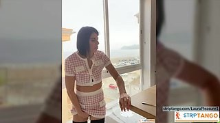 LauraPleasure1 Sensuous gala at stripTango