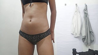 Sri Lankan virgin girl showing her body