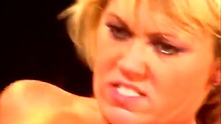 Total Skank - Ava Lustra And Chennin Blanc