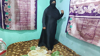 Muslim Girl Hijabi Baby Talking About Sex at First Time