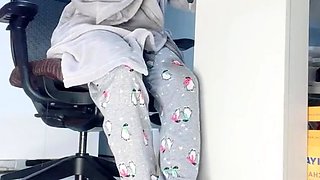 SnowPrincess aka snowpriness OnlyFans - This flipflop is so