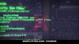 Bad stepdaddy and security officer pack teenie beauty sera ryder with hot jizz