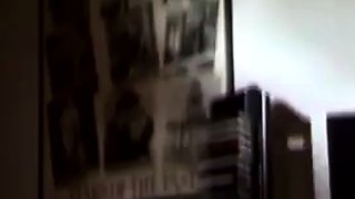 Big-titted svenska Tinas Striptease