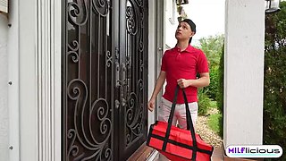 Delivery Guy Gets Huge Cock Tip From Hot Blonde MILF