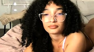 Amateur Webcam Teen Masturbates And Teases