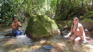 Little dwarf finds a strange woman bathing in the river, gets horny watching her and ends up putting his huge cock in her.