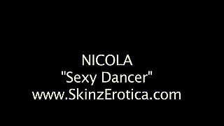 Brunette babe chelsea french solo masturbation