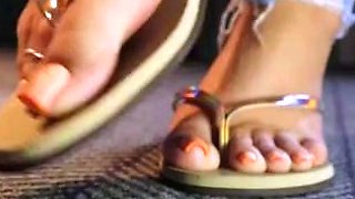 Linsey Dawn solo foot fetish