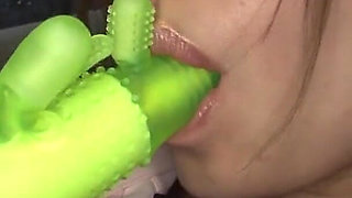 The Dental Nurse’s Secret Act Inside the Quiet Car