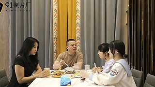 Hardcore urine fetish threesome with cock slurping skanks