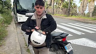 Lola Bratz Fucks a Big Dick in Outdoor Amateur Sex on the Street