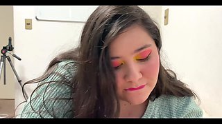 Before Going to Sleep, a Nice Lick