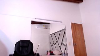 Cute amateur brunette naughty in solo jerking show on camera
