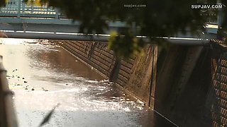 Di Puasin Sama Istri Oom