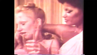 American Vintage Lesbian Fuck for Two Stunning Lesbians in Sexy Stockings Who Love Pussy Licking