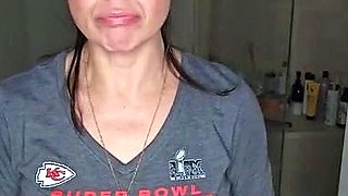 Love Chat Big Boobs Brunette Masturbating For Cam