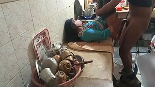 Desi Indian Stepsister Has Hard Sex In Kitchen, Bhai Ne Bahan Ki Kitchen Me Jabardasti Chudai Ki, Clear Hindi Audio 7 Min