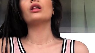 Big boob brunette masturbates on webcam