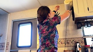 Amateur girlfriend handjob and anal fuck with cumshot