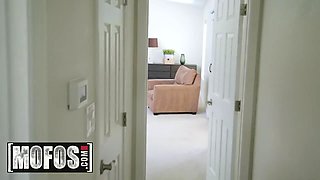 Cute Blonde Victoria Steffani Shows Off Her New Butt Plug