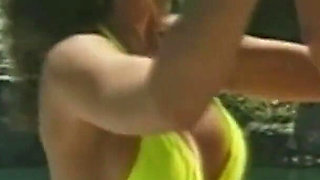 The Pussy Satisfied in the Pool