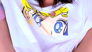 Close up amateur masturbating solo