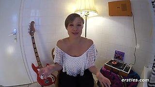 Lesbian Foursome Satisfy Each Others Hot Pussy - German 4some Group Sex Orgy