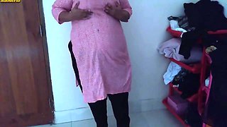 Gujarati Hot Aunty Ko Mast Chudai (19 Year Old Bbw Sexy Teen Aunty Fucked With Condom) Softcore Fucking & Huge Cum