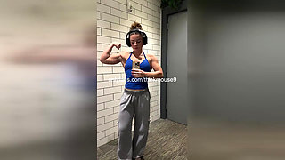 Buff 18yo Double Squirt Gym Leak