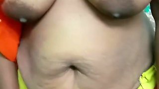 Mallu Aunty Sexy Boops Saree Video