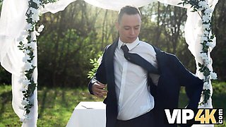 Thrilled Liz Ocean at wedding bride trailer