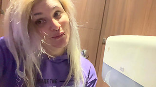 Gym Girl Public Toilet Pissing