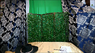 Funny Public Nudity & Desperate Hide and Seek Comedy! Locked Door to Hotel Room Mr Bean Style Hotel Chaos