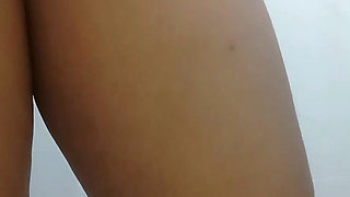 Amateur video of Indonesian maid showing off her plump body for her lover