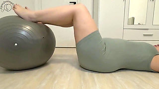 Yoga Ball Gassy Training - Loud Farts While Workout