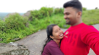 Indian Desi College Girl XXX Movie in Hindi