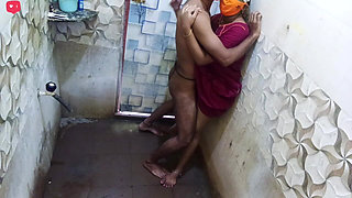 Indian Wife Funking in Bathroom in Hot Recording Video