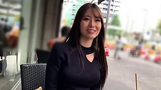 Kinky double Japanese blowjob and hardcore fucking