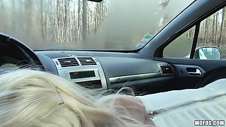 Stranded Teens - Chloe's Red Lips Suck Dick