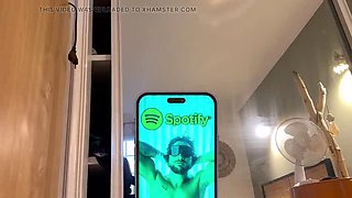 Amateur Blonde Fucks Friend's Sister in Shower - Cum on Big Ass After Family Dinner