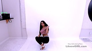 Arousing Indian Model suck big black penis in studio