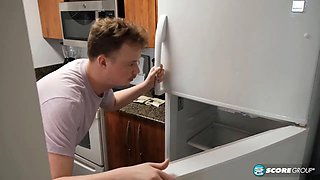 Stepson Mike Skywalker can't resist Mallory Knight's mouth and pussy