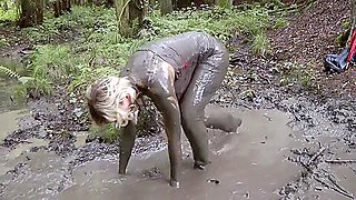 Matee Blonde in Mud