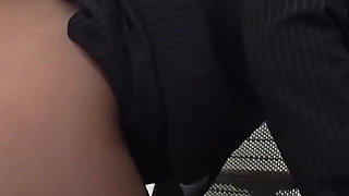 My Female Boss Tempts Me by Spreading Her Legs in No-panty Pantyhose! 1