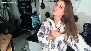Nerdy Stepson Catches Stepmom’s Huge Cumshot and Licks It Clean