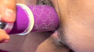 I am a housewife and I masturbate my pussy with a dildo and cum, do you love it?