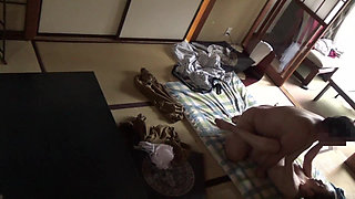Seducing a Housekeeper Who Came to Lay Out a Futon Part 3