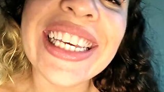 Lilly Munster - Giantess Finds And Vores Tiny Men FemDom