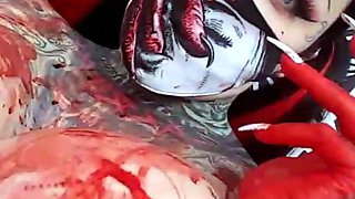 This large amateur cam girl has some very big boobs